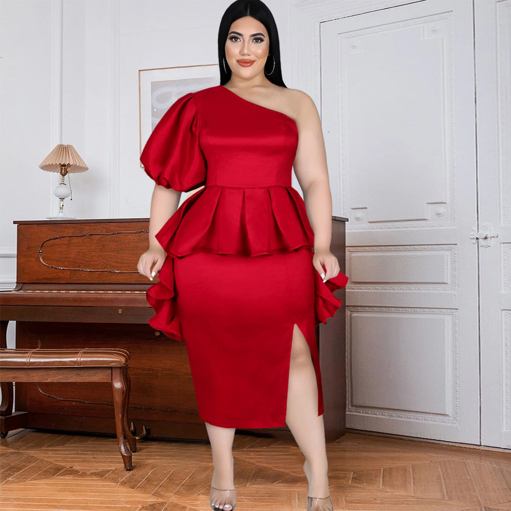 Damen Abendkleid mit asymmetrischem Volant und schwingendem Saum R&B