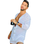 Herren nan komfortabler Kurzoverall mit Rundhalsausschnitt, durchgehender Holzknopfleiste und Brusttasche R&B