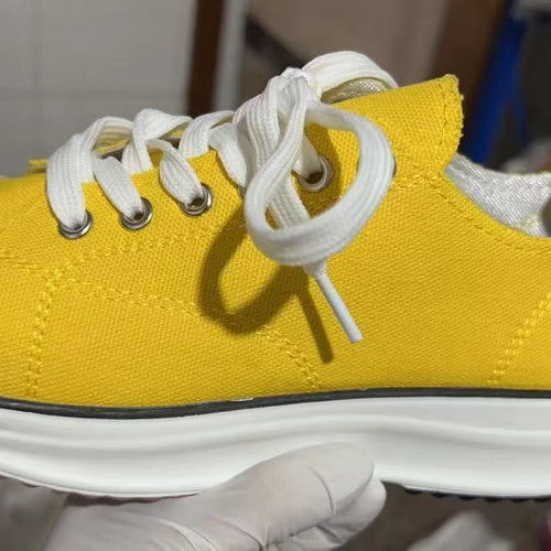 Damen Bequeme und stilvolle Sneakers mit nachhaltigen Materialien R&B