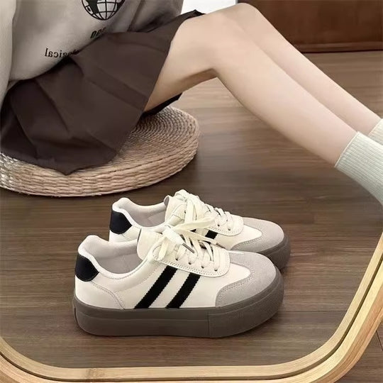 Damen Sneakers im urbanen Retro-Design mit stabiler Sohle und hochwertigem Obermaterial R&B