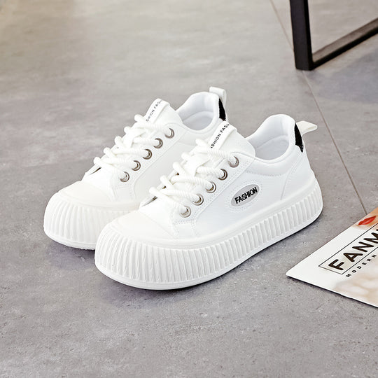 Damen Sneakers mit auffälligem Zierprofil und atmungsaktivem Obermaterial R&B
