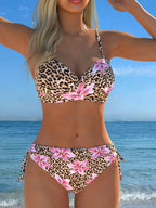 Damen Bikini-Set mit raffiniertem Wickeldesign und kontrastierenden Farben