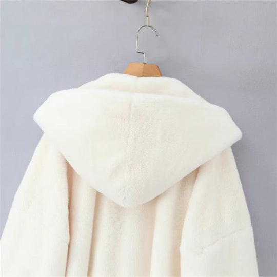 Damen Kapuzenjacke aus kuscheligem Material mit taillierbarem Gürtel und praktischen Taschen R&B