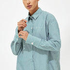Damen Elegante, gestreifte Bluse mit klassischem Kragen und Taschen R&B