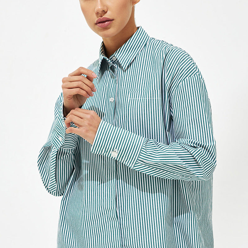 Damen Elegante, gestreifte Bluse mit klassischem Kragen und Taschen R&B