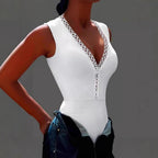Damen Bodysuit mit dekorativem V-Ausschnitt und Spitzenbesatz