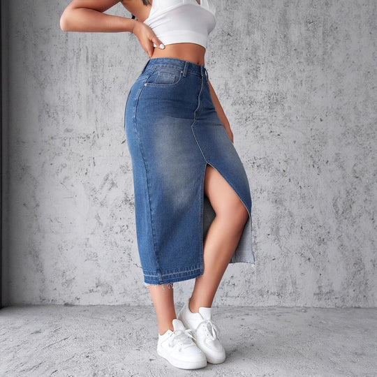 Damen Denim-Midirock mit hohem Schlitz und fransigem Saum R&B