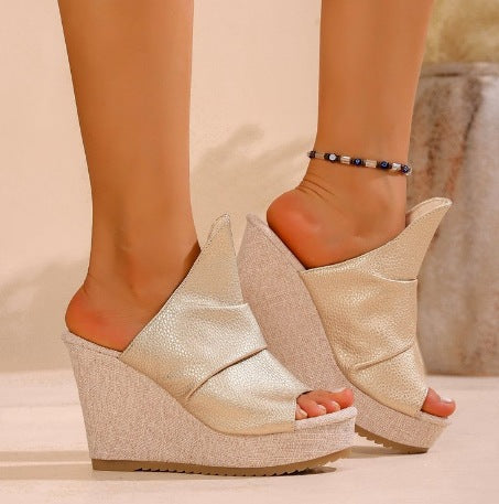 Damen Wedge-Pantoletten mit modischem Schnitt und offenem Zehenbereich R&B