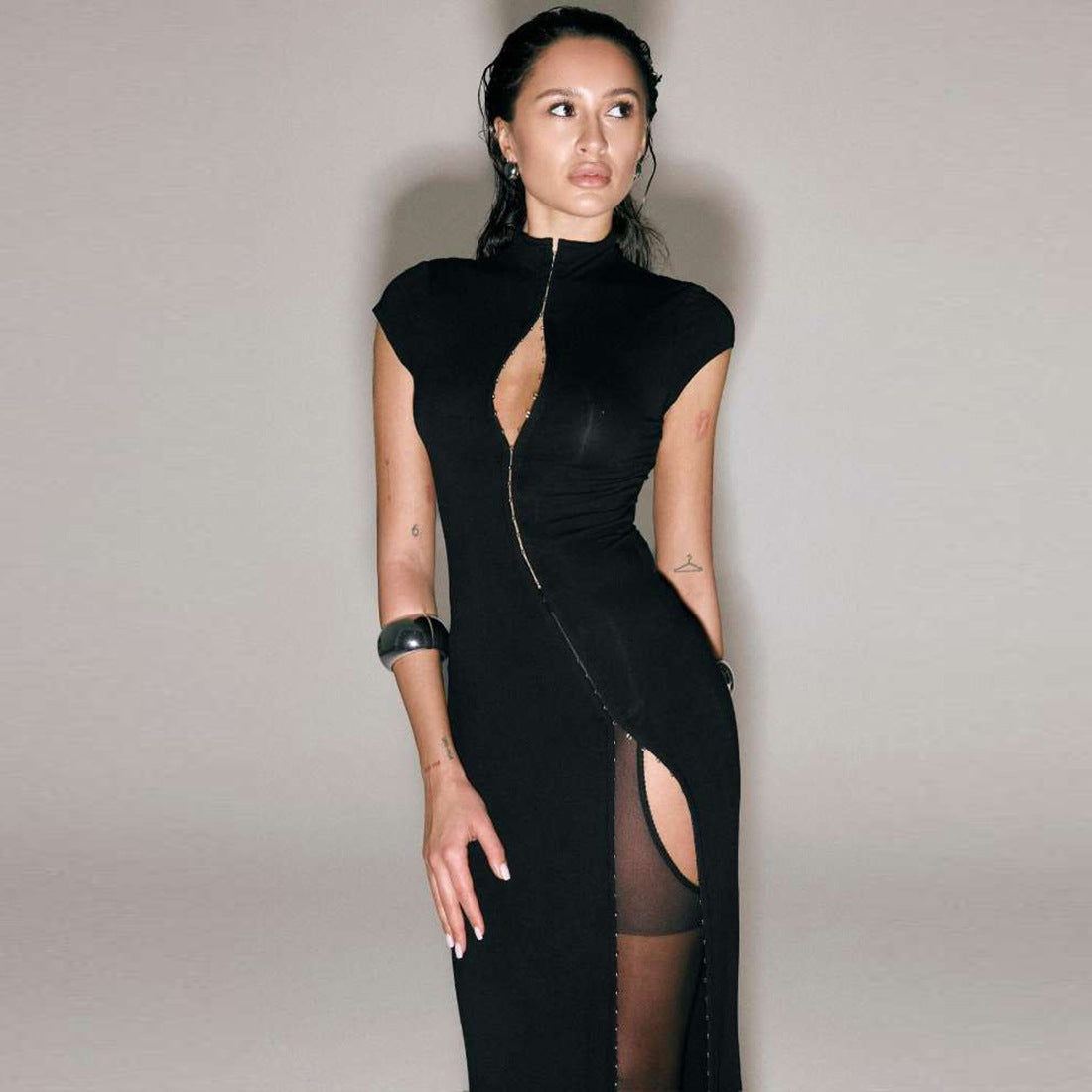 Damen Elegantes Maxikleid mit länglichem Reißverschluss und hohem Schlitz R&B