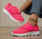 Damen Leichte und atmungsaktive Slip-On Sneakers mit flexiblem Obermaterial