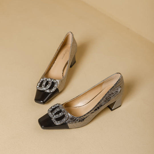 Damen elegante Pumps mit funkelndem Schmuckdetail und quadratischem Absatz R&B