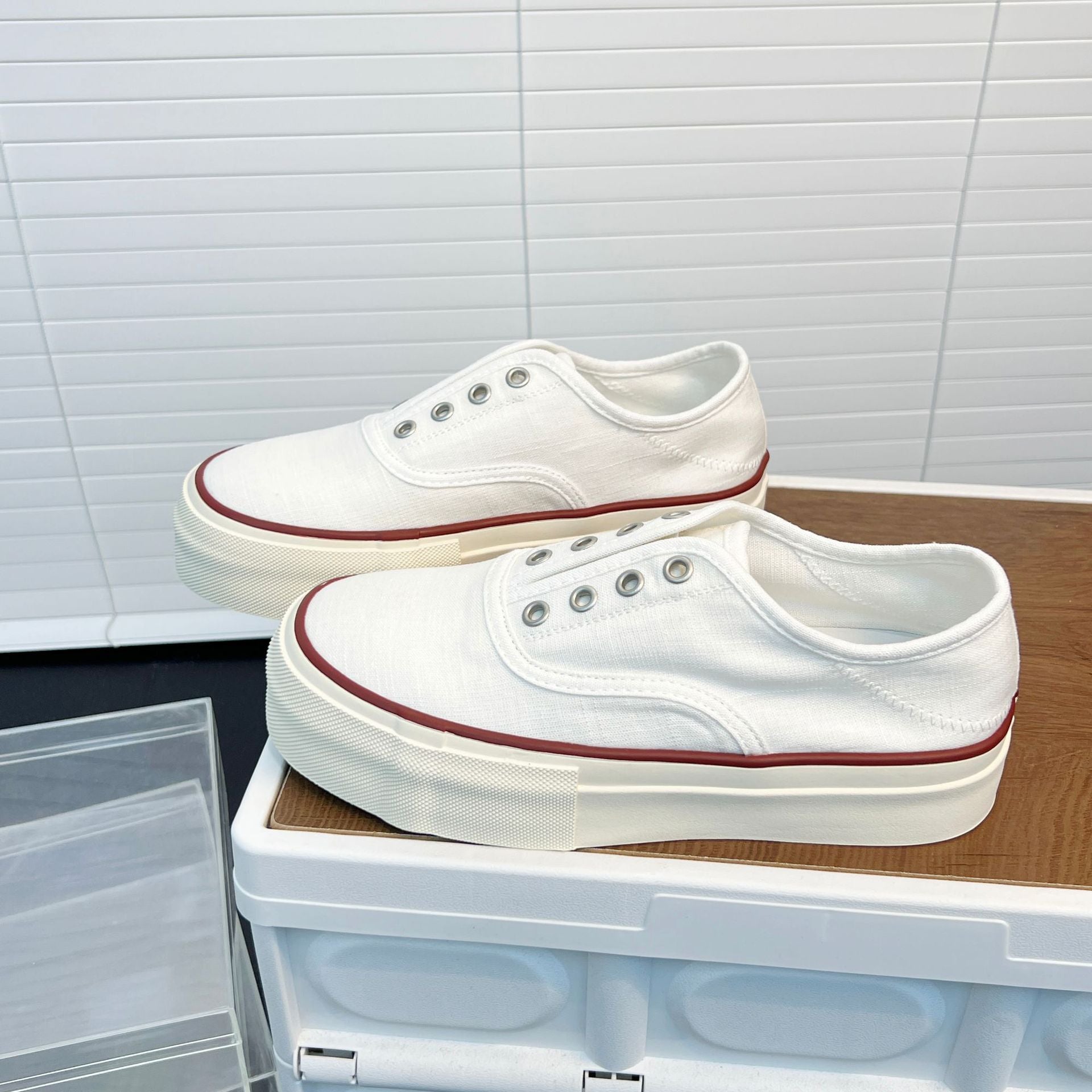 Damen Freizeit Sneaker aus leichtem Textil mit rutschfester Sohle R&B