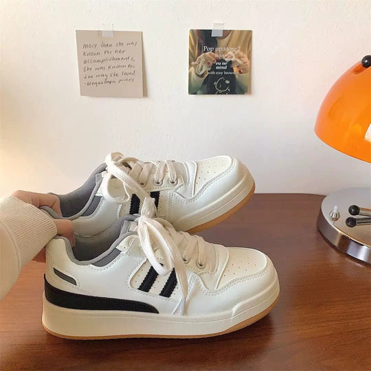 Damen Sportliche Sneakers mit hochwertiger Dämpfung und atmungsaktivem Obermaterial R&B