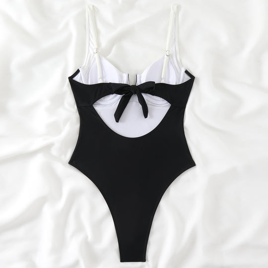 Damen Hochwertiger Badeanzug mit eleganten Ausschnitten R&B
