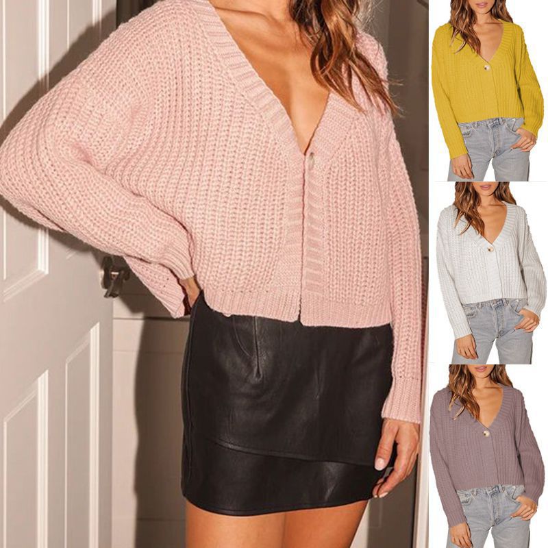 Damen Grobstrick-Cardigan mit tiefem V-Ausschnitt und dekorativen Knopfdetails