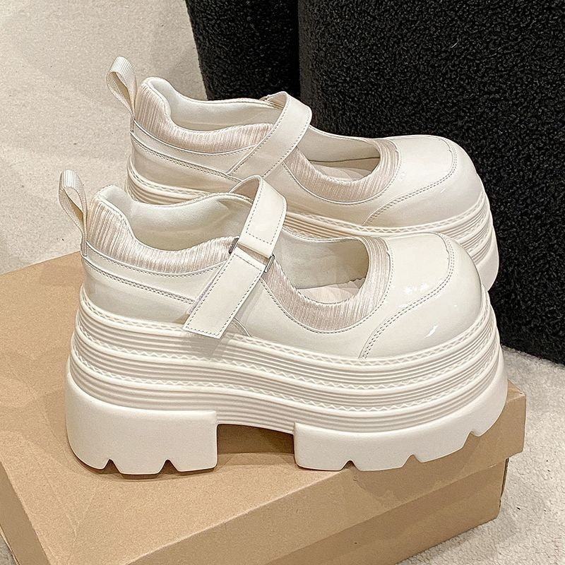 Damen modische Plateau-Schuhe mit praktischem Riemenverschluss