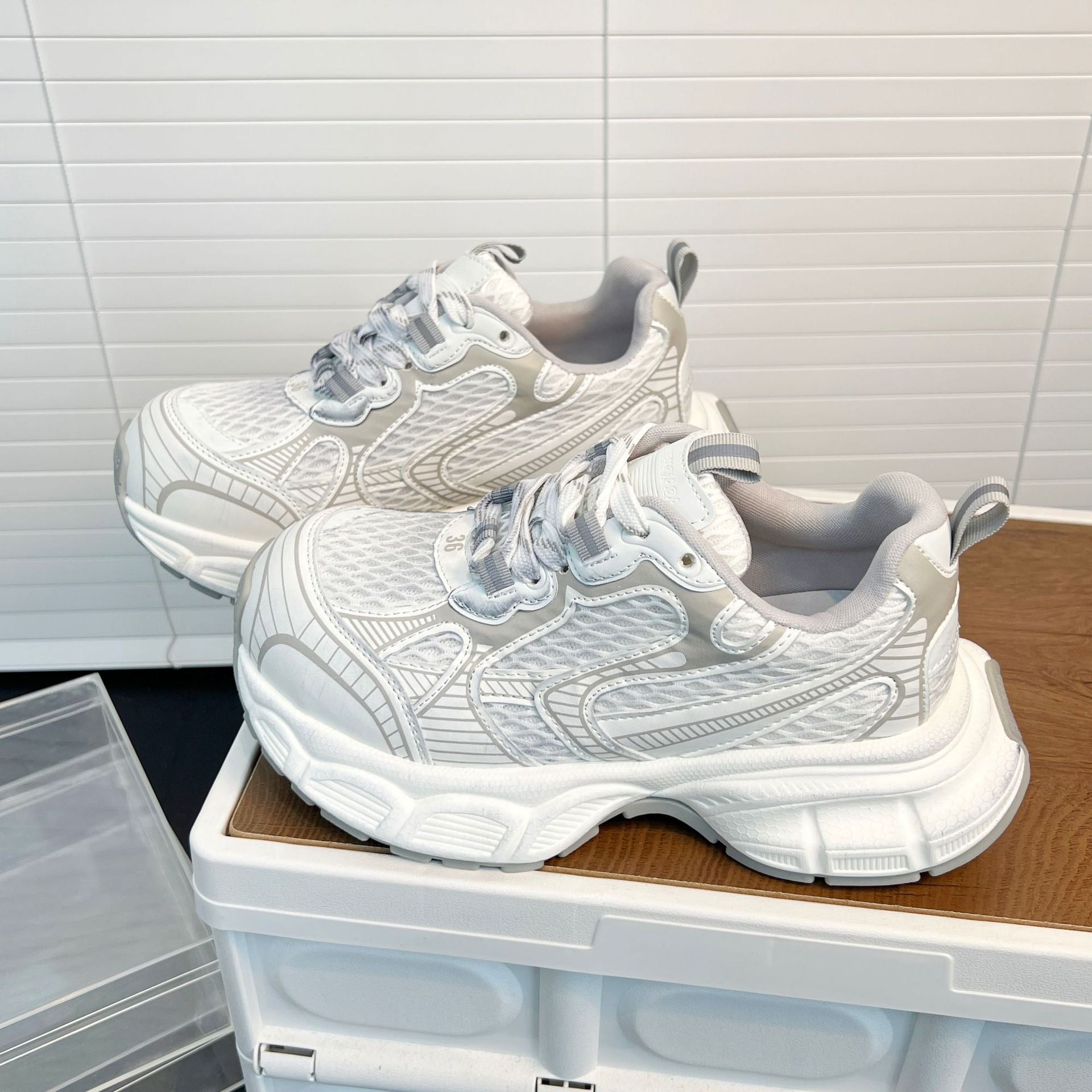 Damen Sportliche Lauf-Sneaker mit atmungsaktivem Obermaterial und gepolsterter Innensohle R&B