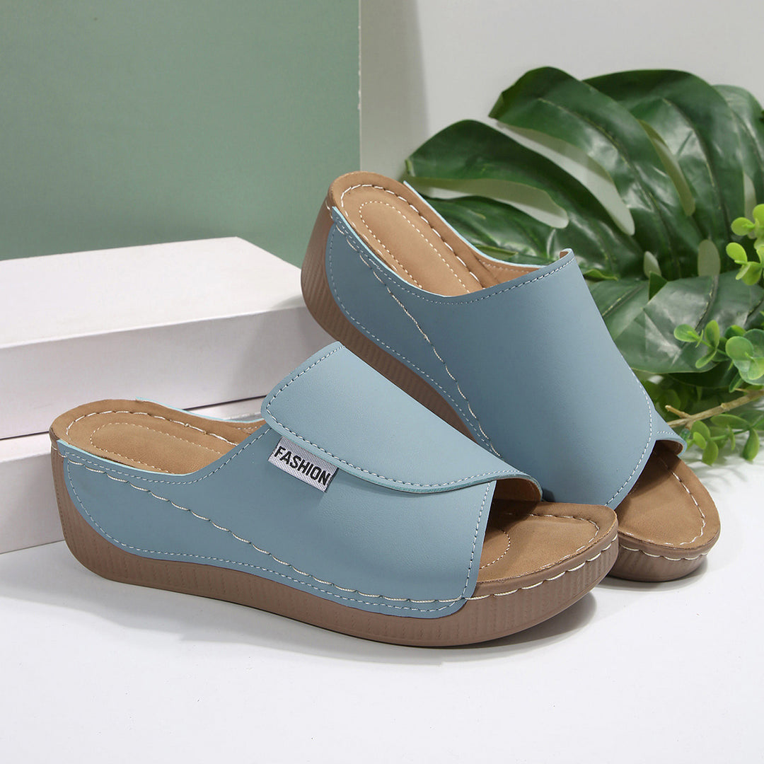 Damen Wedge-Pantoletten mit bequemem Fußbett und modischem Design R&B