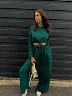 Damen Stylishes Zweiteiler-Set mit raffinierter Crop-Bluse und weiter Hose R&B