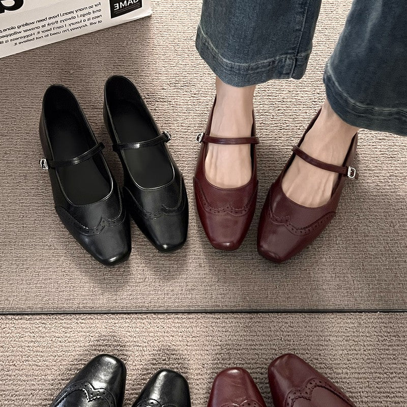 Damen Elegante Ballerinas mit komfortablem Riemchen und feiner Brogue-Verzierung R&B