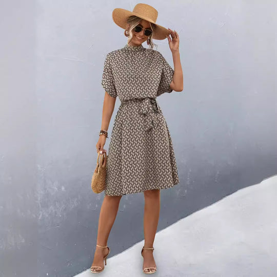 Damen Midikleid mit Gummizug und hochgeschlossenem Kragen R&B