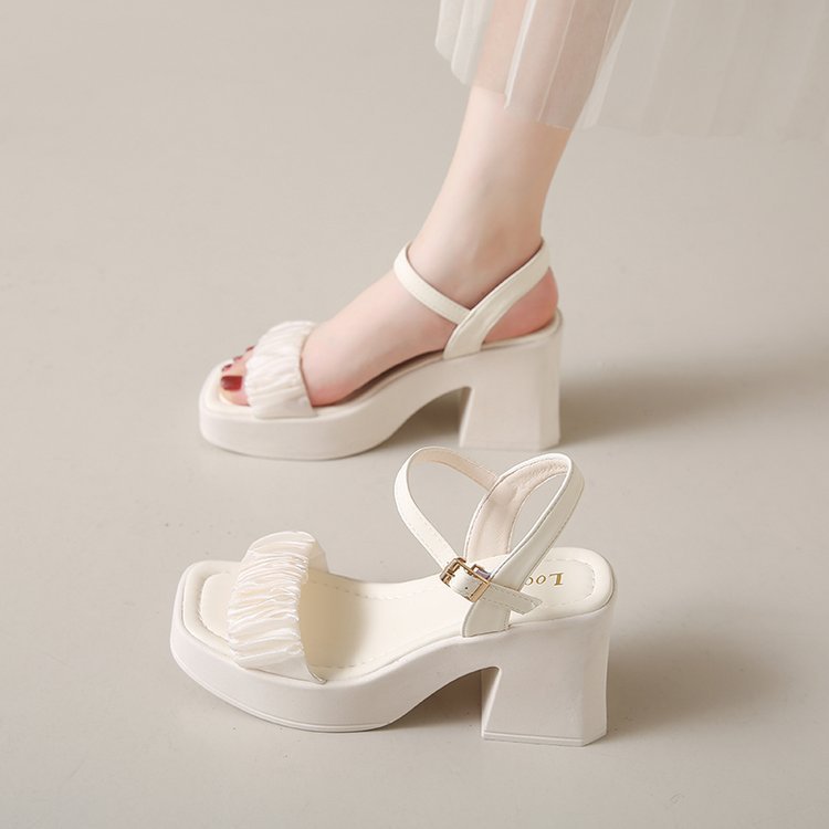 Damen Plateau-Sandaletten mit elegantem Rüschendesign und bequemem Blockabsatz R&B