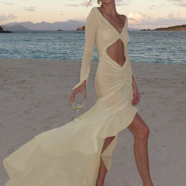 Damen Maxikleid mit raffinierten Rüschen und innovativem Cut-Out-Design R&B