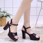 Damen Sandalen mit hohen Blockabsätzen von R&B