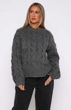 Damen Grobstrickpullover mit modernem Zopfmuster und lässigem Schnitt R&B