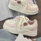 Damen Platform Sneakers mit verspielten Tiermotiven und bequemer Sohle