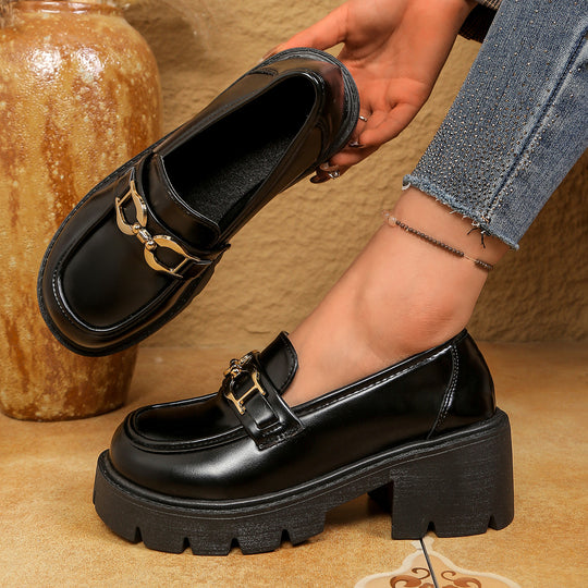 Damen modische Plateauschuhe mit glänzendem Obermaterial und Schulterriemen R&B