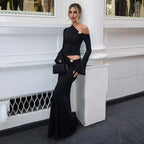 Damen Elegantes Maxikleid mit asymmetrischem Ausschnitt und langen Flügelärmeln R&B
