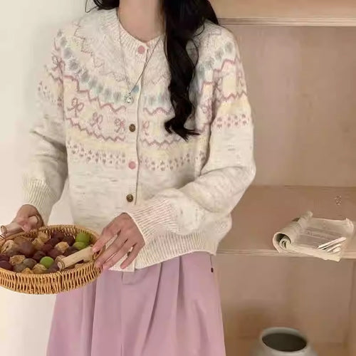 Damen Strickjacke mit festlichem Muster und modischen Knöpfen R&B