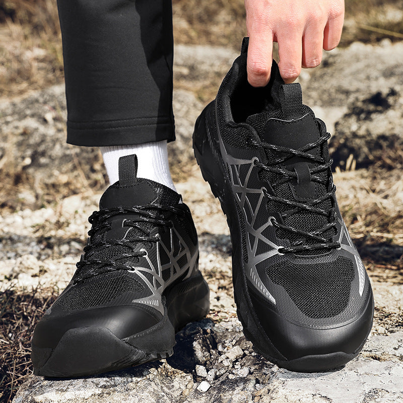 Herren Outdoor-Hiking-Sneaker mit rutschfester Profilsohle und atmungsaktivem Obermaterial