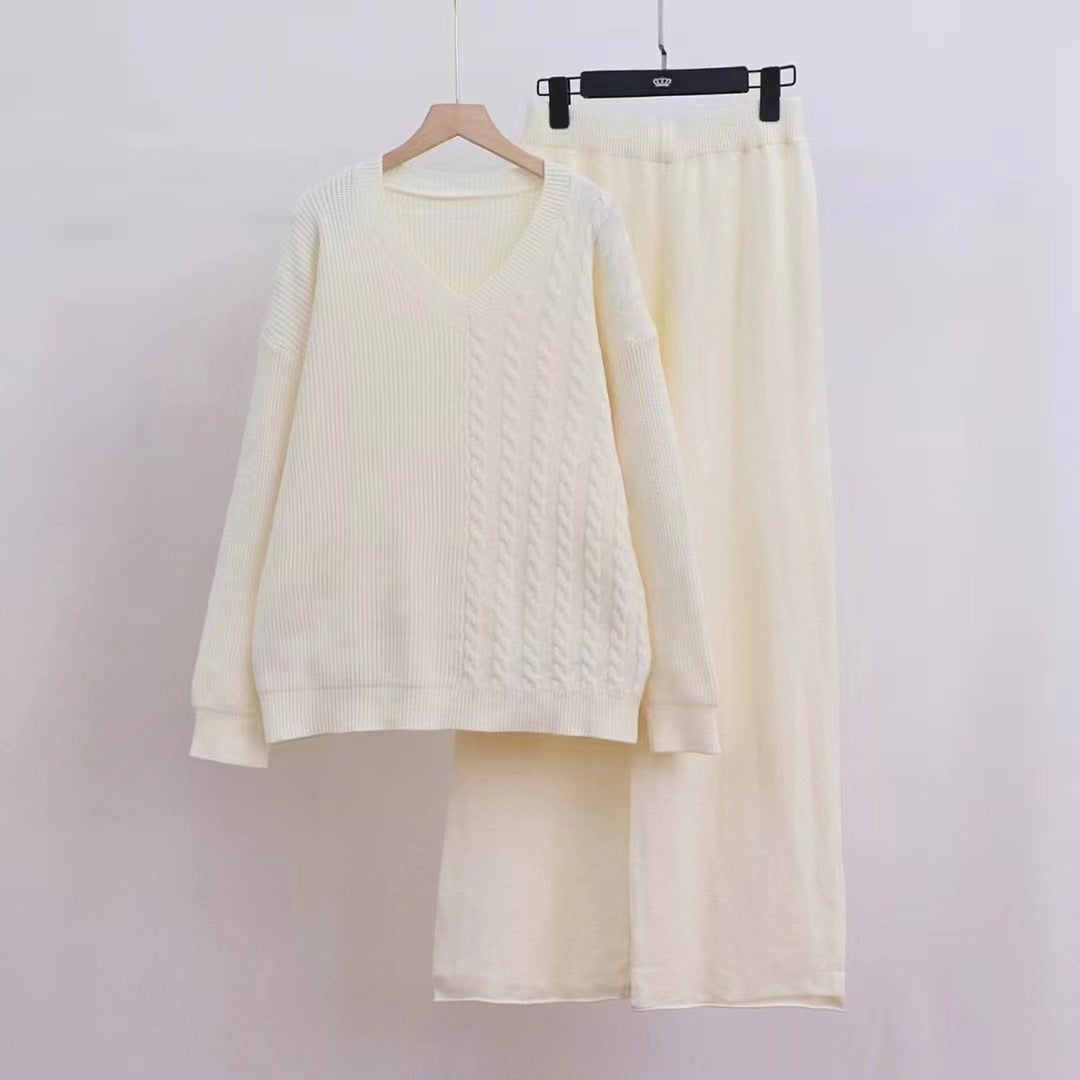 Damen Kuscheliges Strickensemble mit V-Ausschnitt und weitem Bein R&B