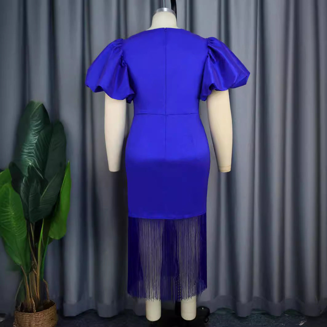 Damen Glamouröses Abendkleid mit voluminösen Puffärmeln und Fransen Saum R&B