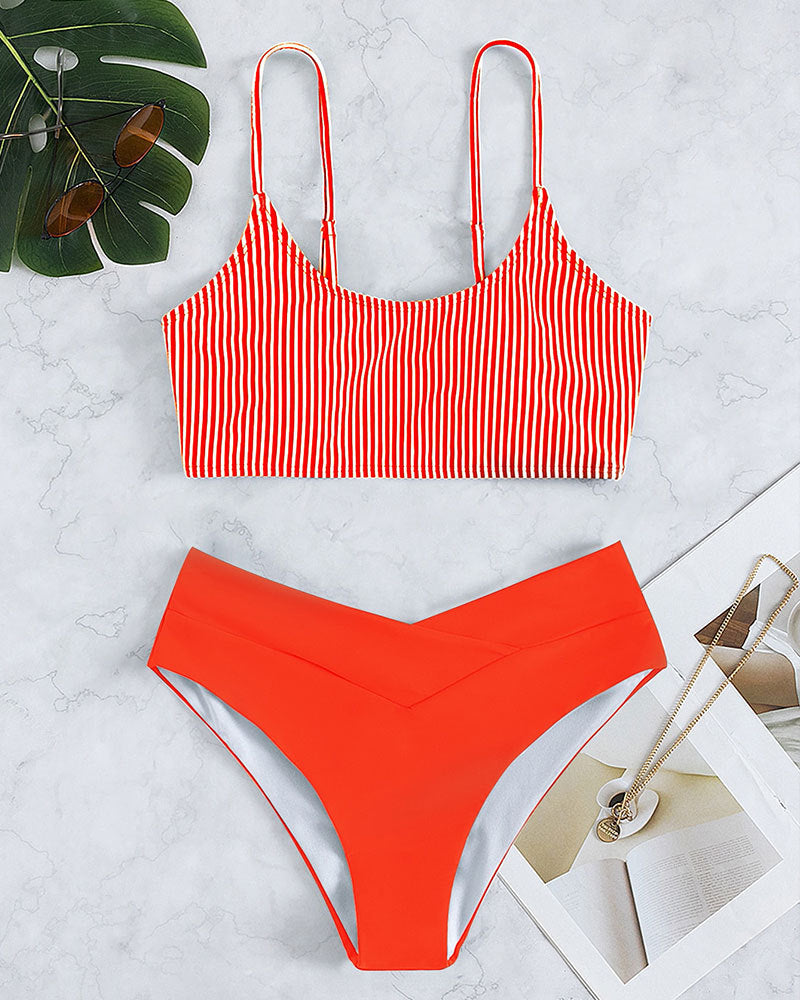 Damen Triangel-Bikini-Set mit modischem gestreiftem Oberteil und hochgeschnittenem Höschen R&B