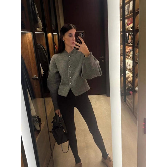 Damen zeitlose Strickjacke mit eleganten Knöpfen und voluminösen Ärmeln R&B