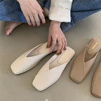 Damen Slip-On Pantoletten mit kunstlederner Oberfläche und bequemem Fußbett R&B
