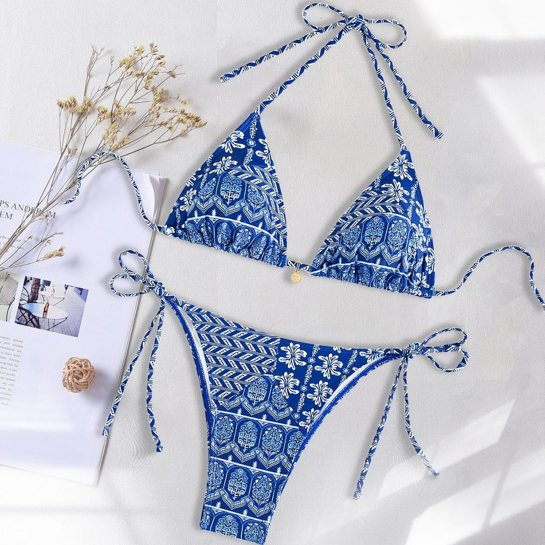 Damen Triangel-Bikini mit verspielt floralem Design und bindbaren Trägern R&B