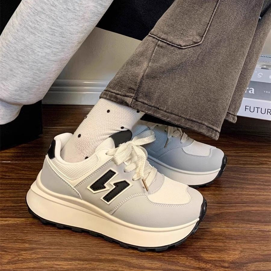 Damen Plattform Sneakers mit ergonomischer Dämpfung und trendigem Design R&B