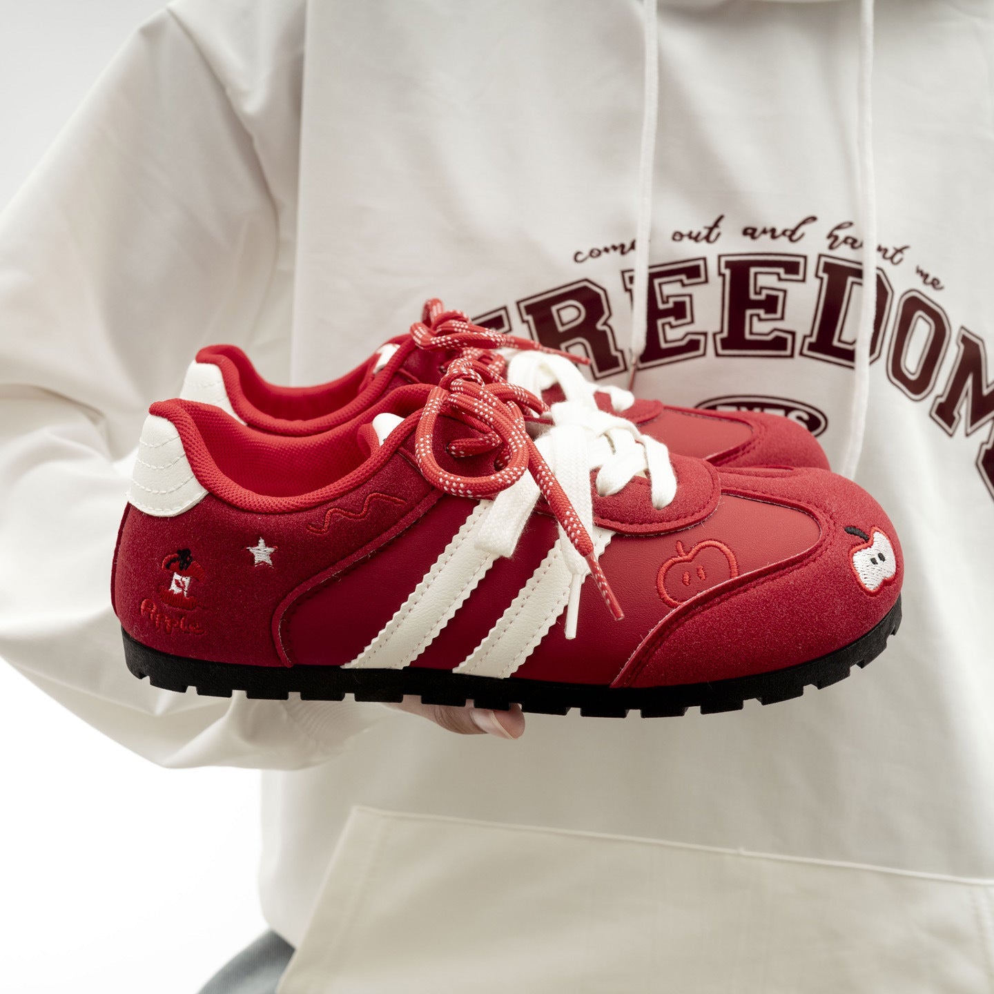 Damen Sneakers mit verspieltem Bananenmotiv und rutschfester Gummisohle