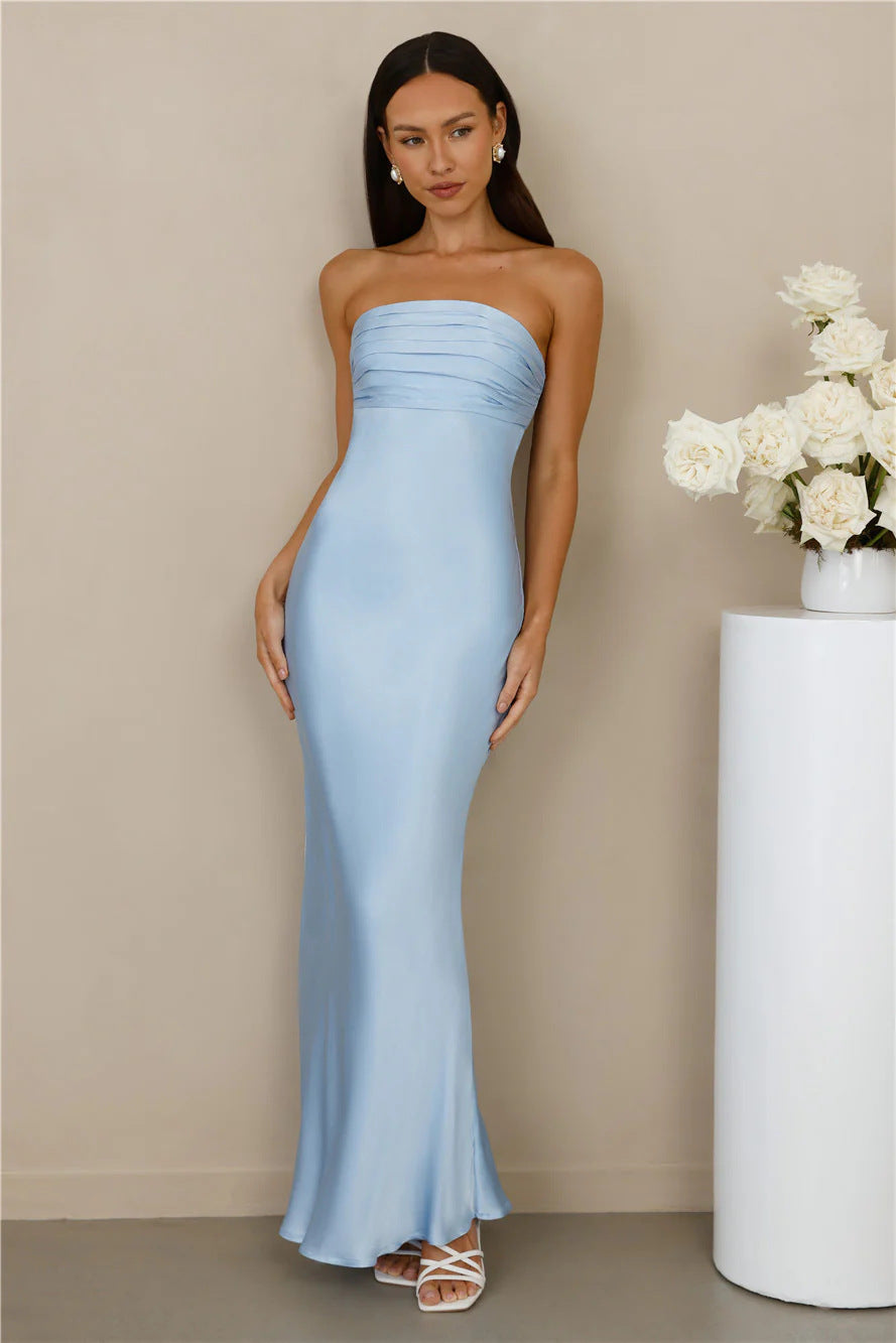 Damen Elegantes trägerloses Maxikleid mit schimmerndem Satin und figurbetontem Schnitt R&B