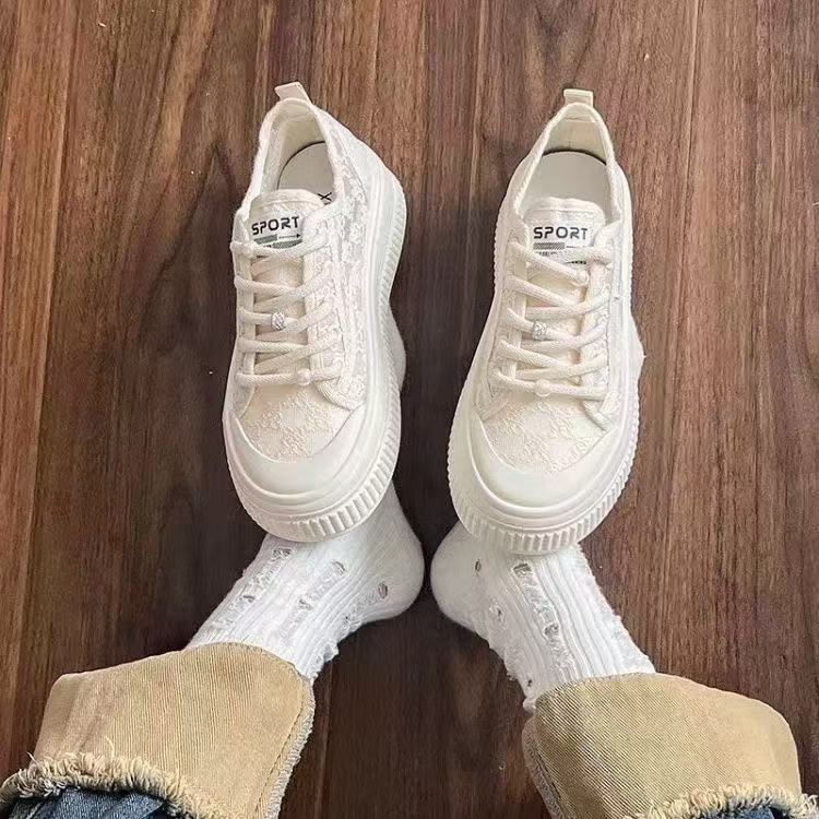 Damen Modische Sneaker mit trendiger strukturiertem Obermaterial und rutschfester Sohle R&B