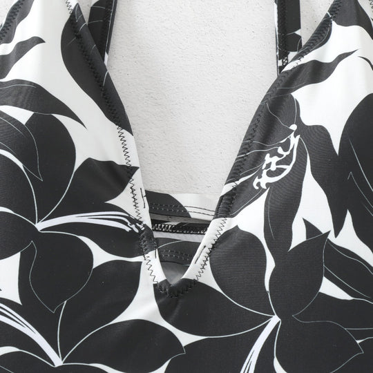 Damen Einteiler Badeanzug mit elegantem floralem Design und modernem V-Ausschnitt R&B