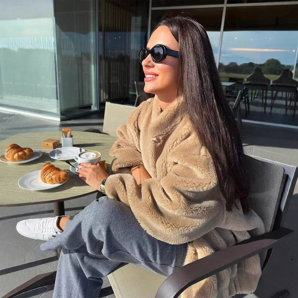 Damen kuschelige Fleece-Jacke mit hohem Kragen und praktischen Eingrifftaschen R&B