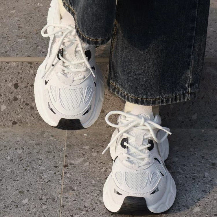 Damen Sportliche Performance-Sneaker mit atmungsaktiven Mesh-Einsätzen R&B