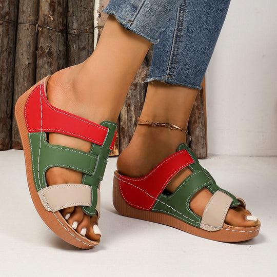 Damen Wedge-Pantoletten mit verstellbarem Riemendesign und gepolsterter Sohle R&B