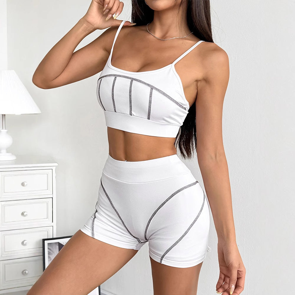 Damen Sportliches Set mit Crop-Top und Shorts R&B