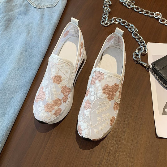 Damen Slip-On Sneakers mit floraler Stickerei R&B